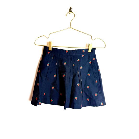 Gucci strawberry skirt girls size 8 made in Italy - Picture 1 of 12